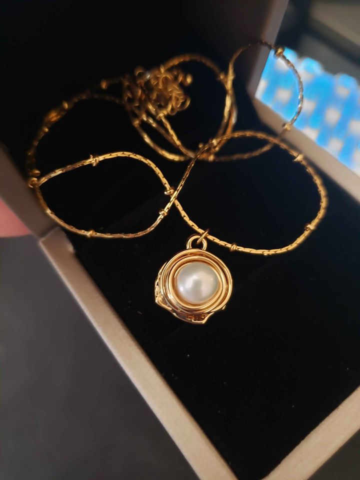 18k gold plated baroque pearl necklace