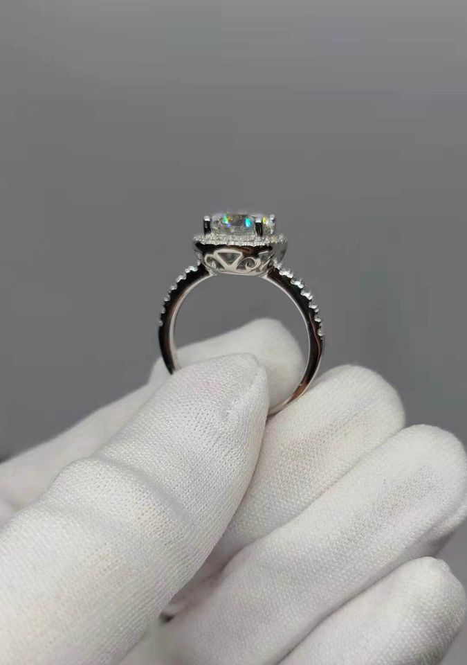 2/3ct Moissanite Ring with Sq. Halo(0492)/(0493)