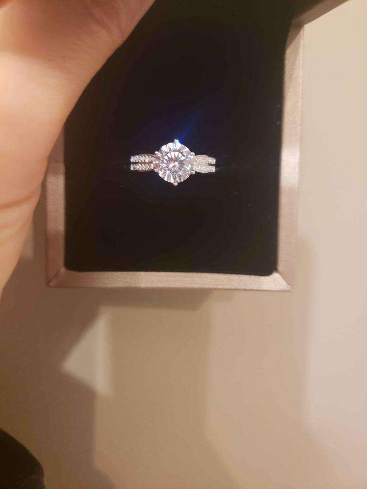 High carbon simulated diamond ring (2 carat )