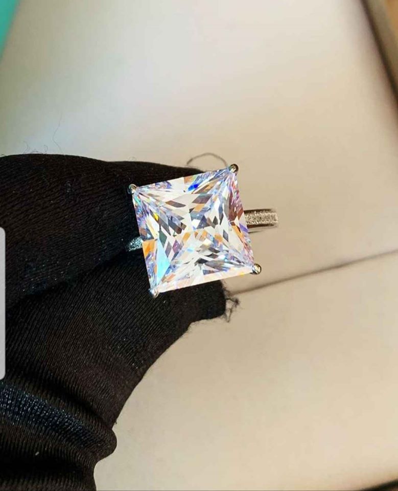 Sri Lankan Crystal Ring