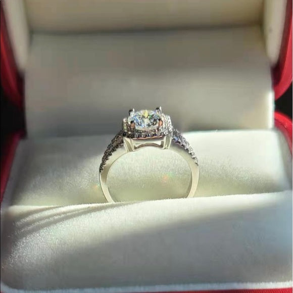 1ct Moissanite Ring with Sq. Halo (010)