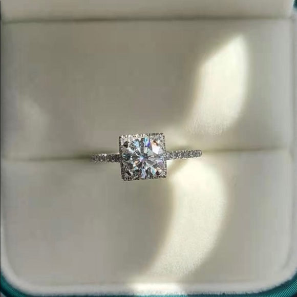 1ct Moissanite Ring with Sq. Halo(025)