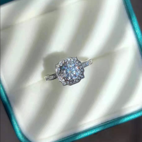 1ct Moissanite Ring with Halo(027)