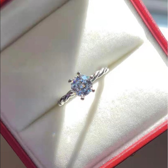 1ct Twisted Band Moissanite Ring