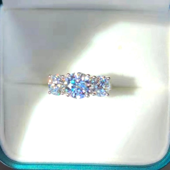 Solid 9k Gold Total 3.5ct Moissanite Ring 3 Stone