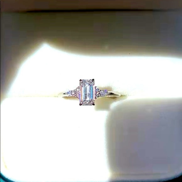 Solid 18k Gold 0.92ct Emerald Cut Lab Diamond Ring with Side Lab Diamonds