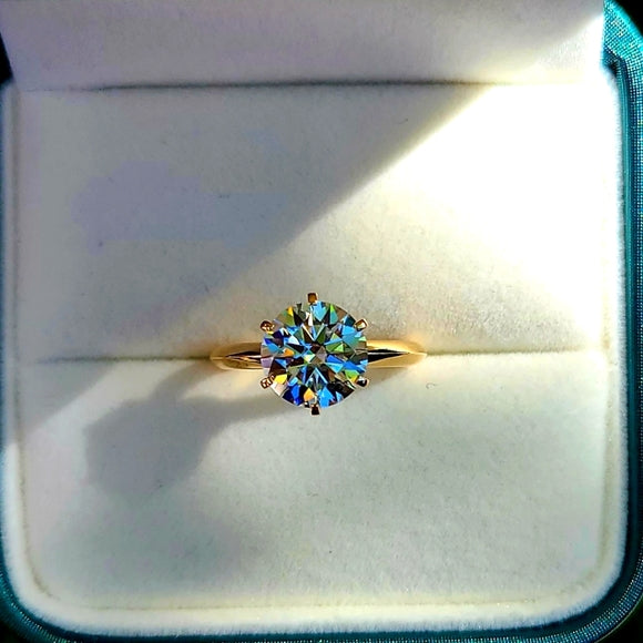 Solid 18k Gold 3ct Moissanite Ring