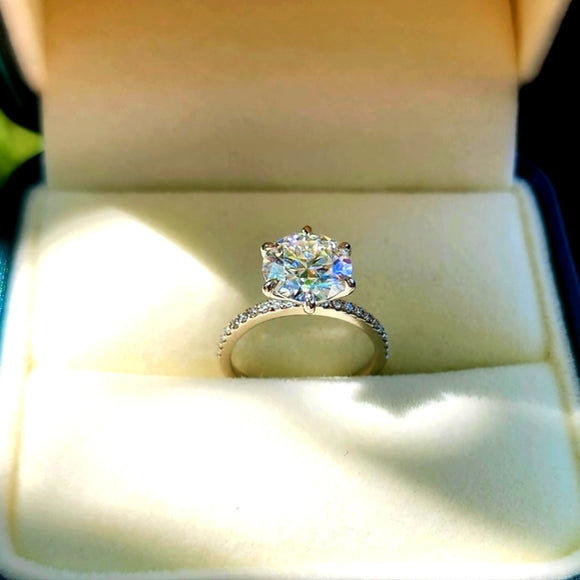 Platinum 2.5ct Moissanite Ring with Side Stones