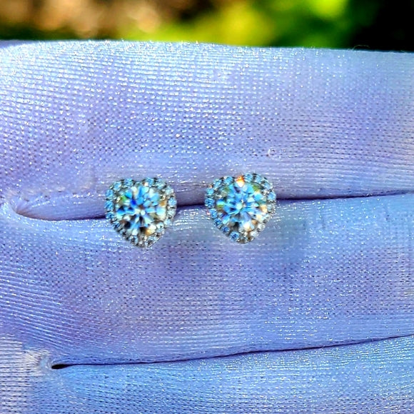 0.5ct Moissanite Earrings with Heart Halo
