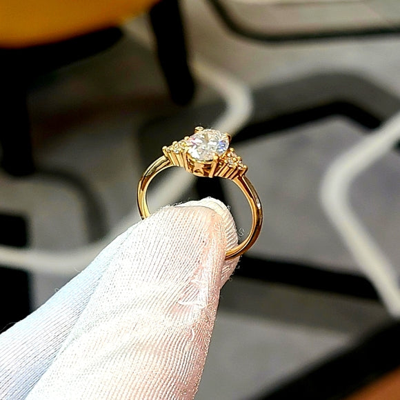 Solid 14k Gold 1.23ct Lab Oval Diamond Ring with Side Stone Lab Diamonds