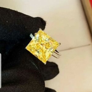 Sri Lanka Yellow Crystal Ring